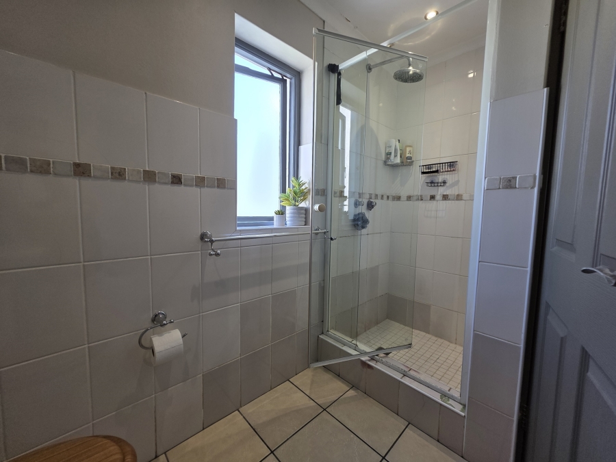 2 Bedroom Property for Sale in Bredasdorp Western Cape